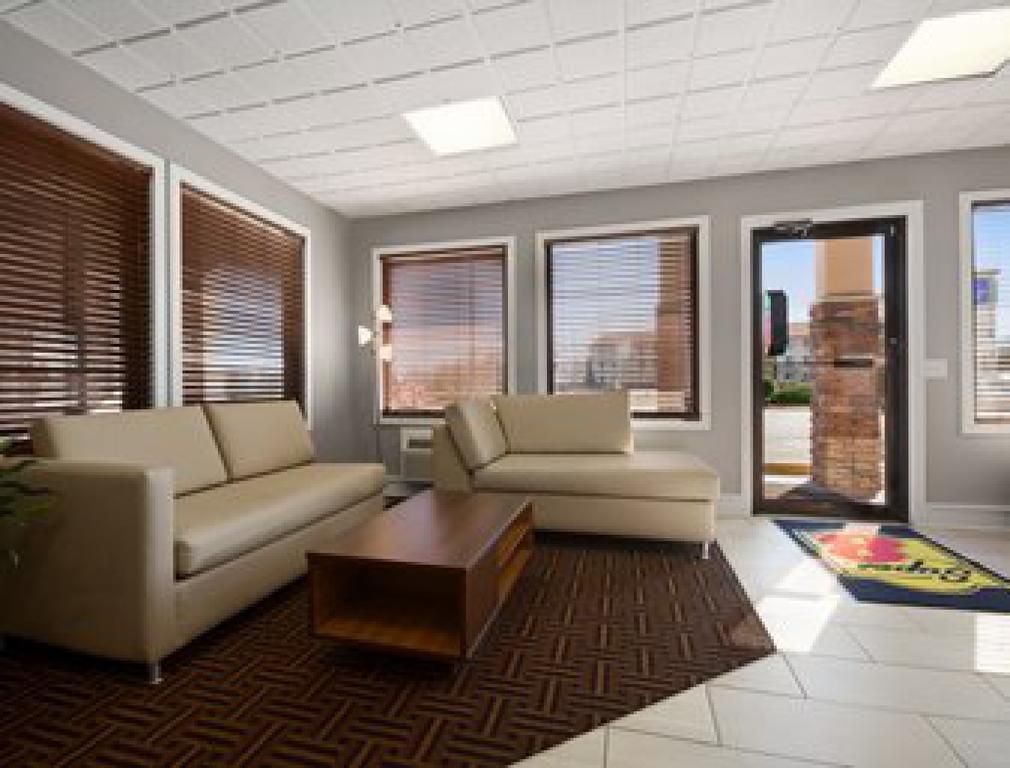 Super 8 By Wyndham Wytheville Eksteriør billede