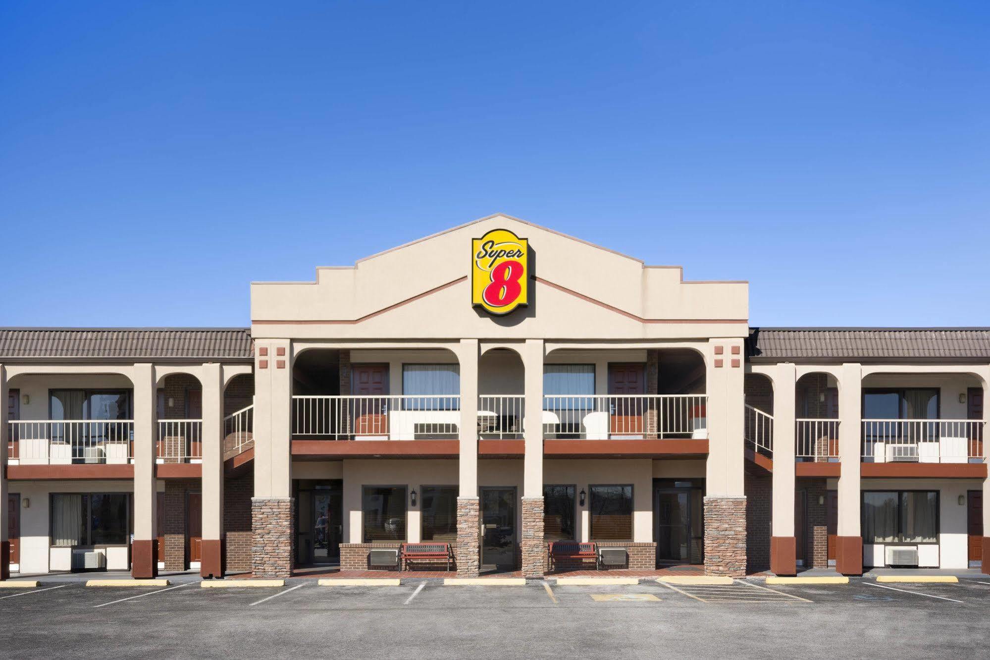 Super 8 By Wyndham Wytheville Eksteriør billede